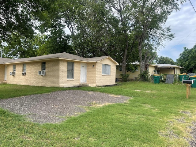 819 E Guadalupe St, La Grange, TX 78945 - photo 7