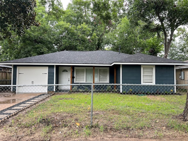 1016 W Snyderst, Alvin, TX 77511 - photo 1