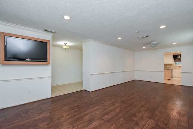 16915 Blue Mist Cir, Sugar Land, TX 77498 - photo 4