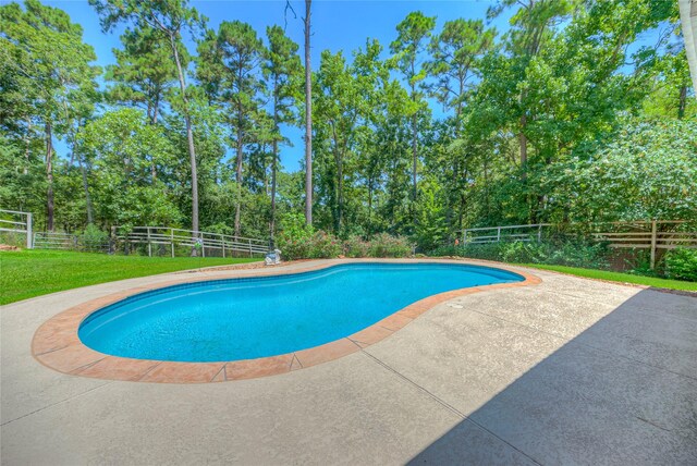 951 S Cape Royale Dr, Coldspring, TX 77331 - photo 26