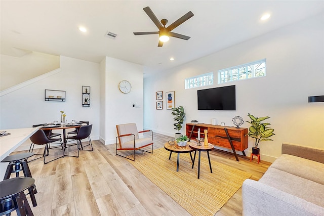 412 Neyland St Unit D, Houston, TX 77022 - photo 9