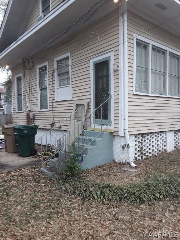 view of side of home