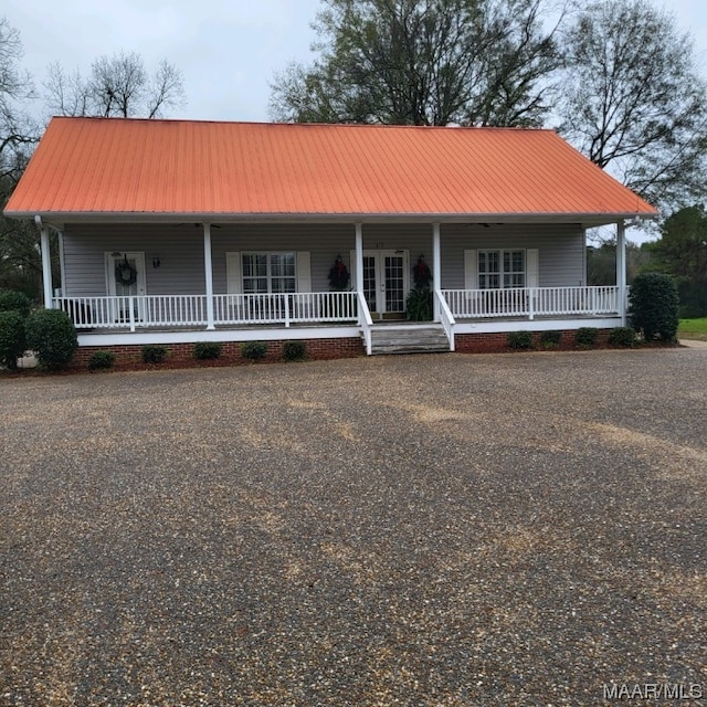 view of front of property with a porch