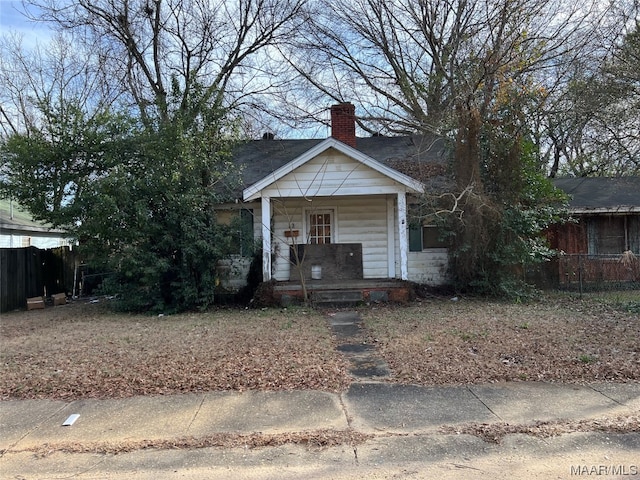 view of front of home featuring a porch