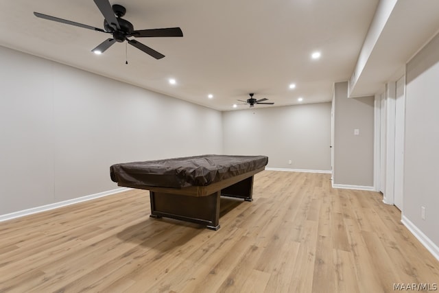 playroom featuring billiards, light wood-type flooring, and ceiling fan