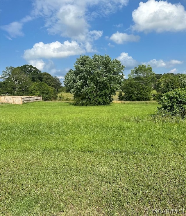 Listing photo 2 for LOT4 Noles Dr, Tallassee AL 36078