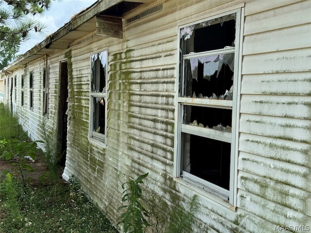 view of side of property