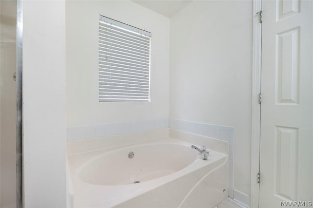 bathroom with a bathtub