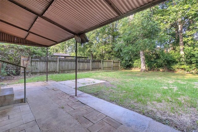 view of yard with a patio