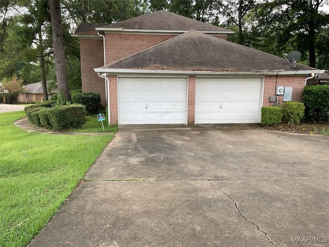 exterior space with a lawn