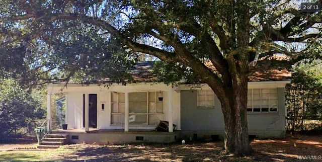 exterior space with a porch