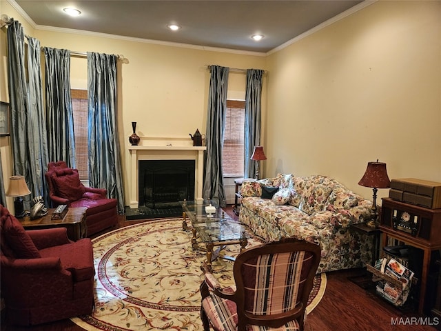 living room with wood-type flooring and crown molding