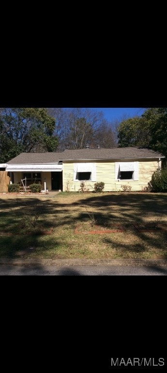 view of front of home