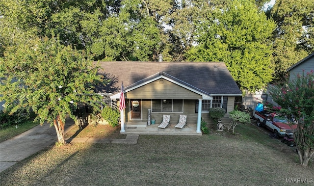 view of front of house with covered porch