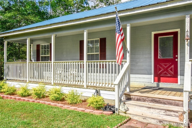 view of front of home with a porch