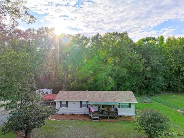 view of front of home with a front yard