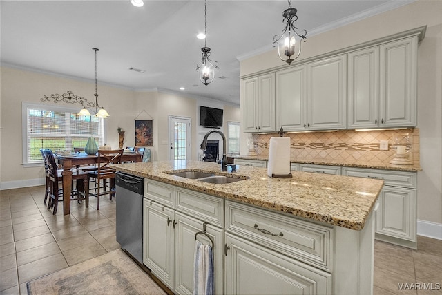 kitchen featuring a kitchen island with sink, pendant lighting, stainless steel dishwasher, ornamental molding, and sink