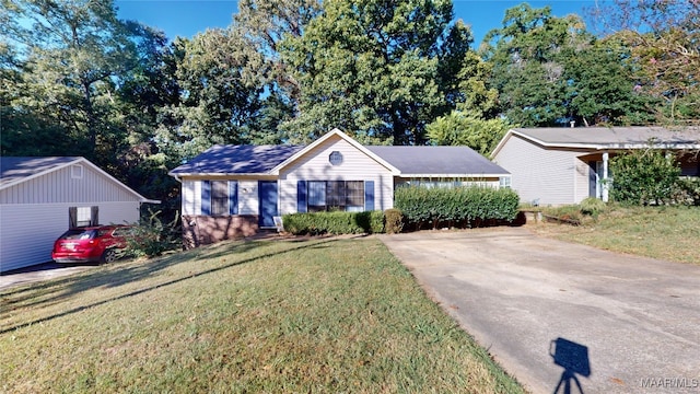 view of front of home with a front yard