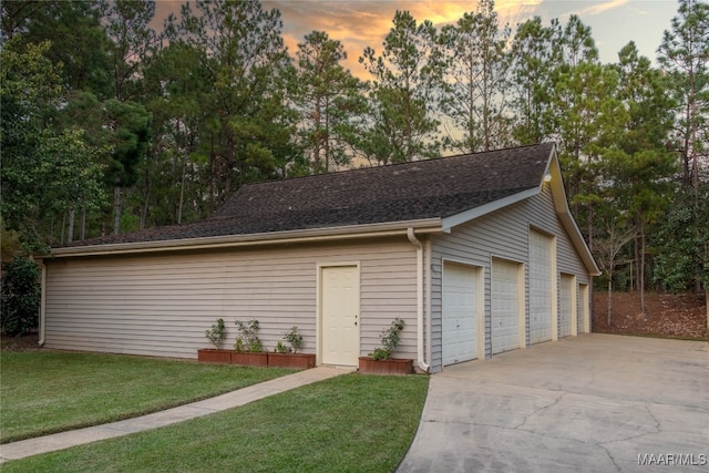 view of detached garage