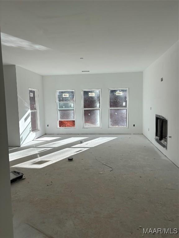 view of unfurnished living room