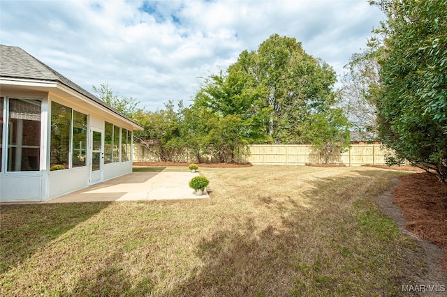 view of yard with a patio area