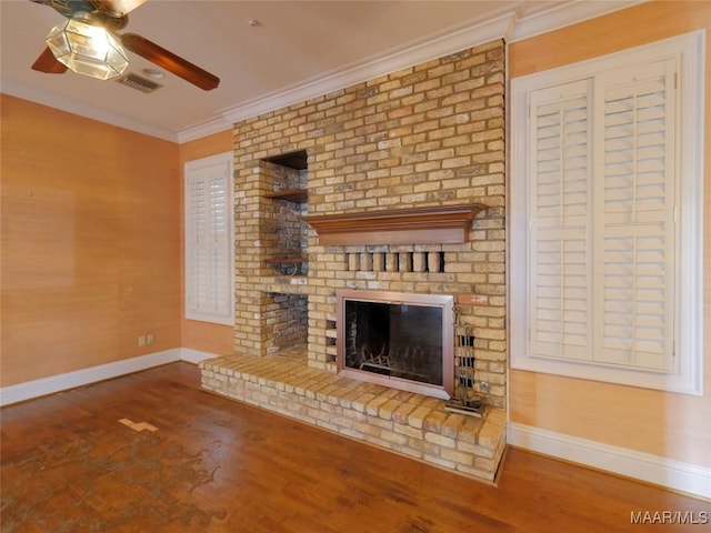 unfurnished living room with wood finished floors, baseboards, a ceiling fan, and ornamental molding