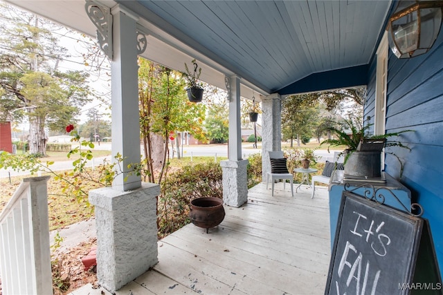 view of patio featuring covered porch