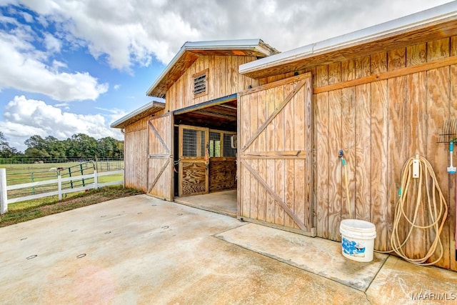 view of outbuilding