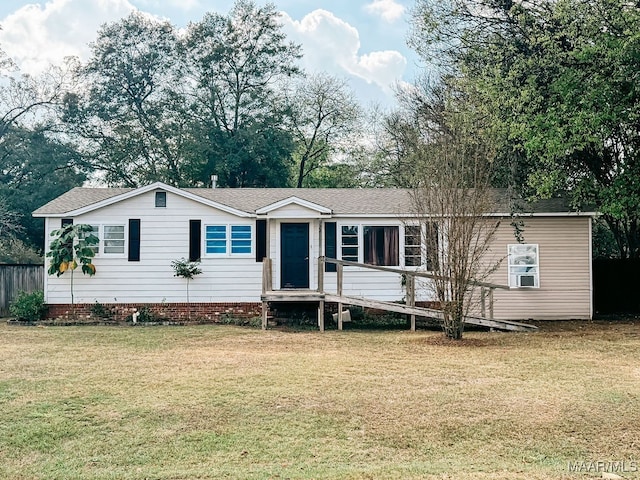 view of front of house with a front yard