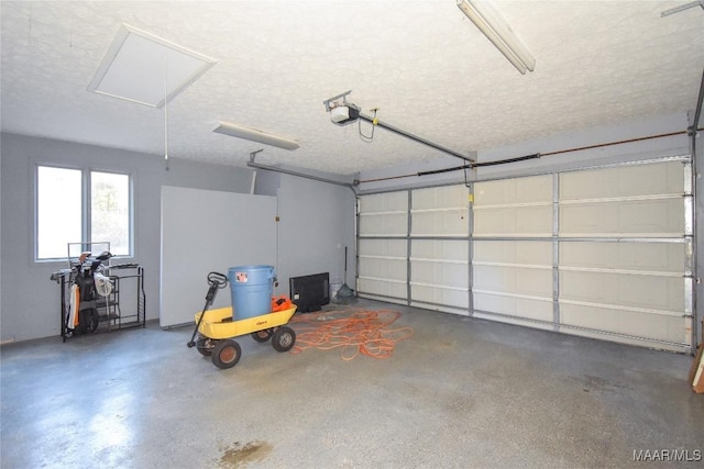 171 Griffith Ln, Tallassee, AL 36078 - garage with a garage door opener