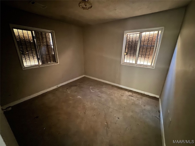 view of carpeted spare room