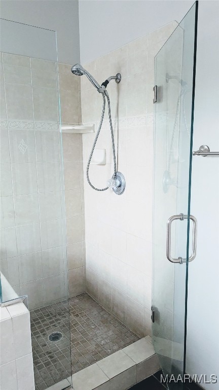 bathroom with walk in shower