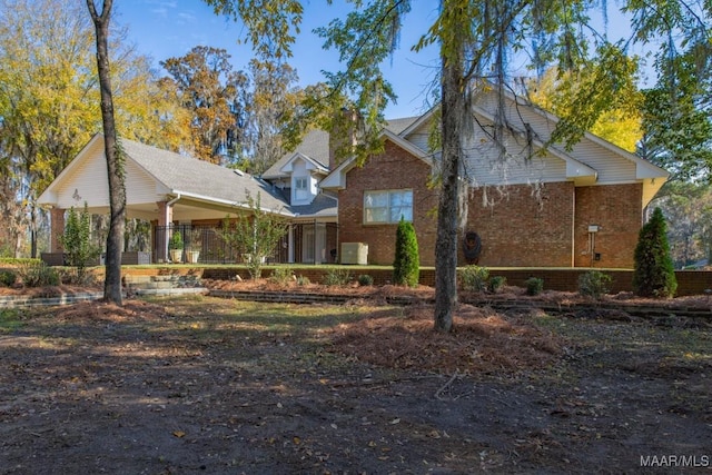 view of front of house