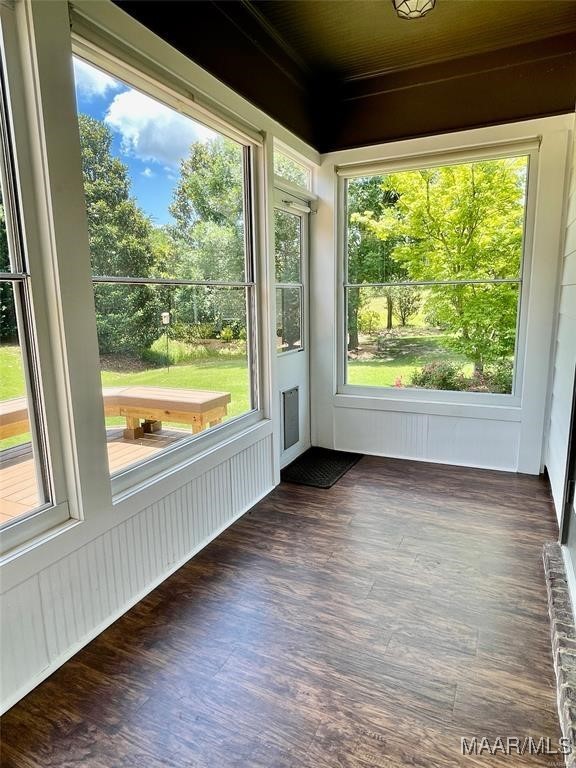 view of unfurnished sunroom