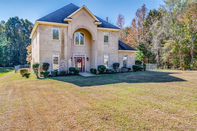 view of front of house with a front yard