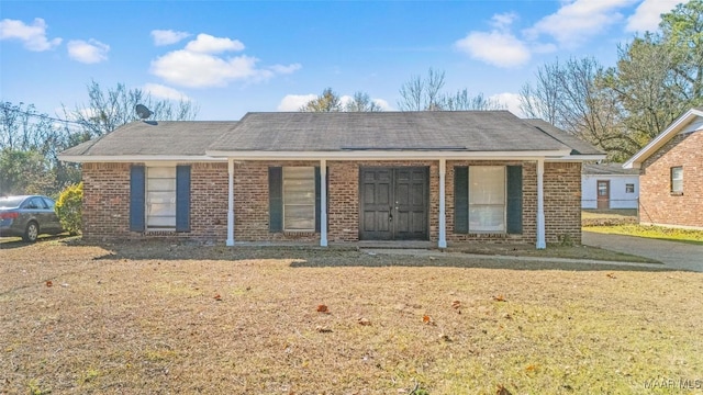 view of front of home featuring covered porch