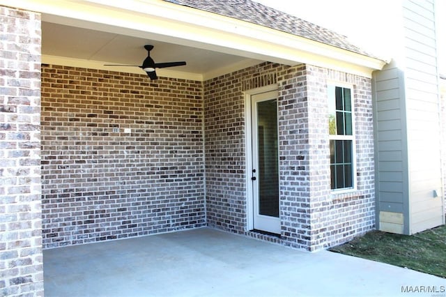 property entrance featuring a patio