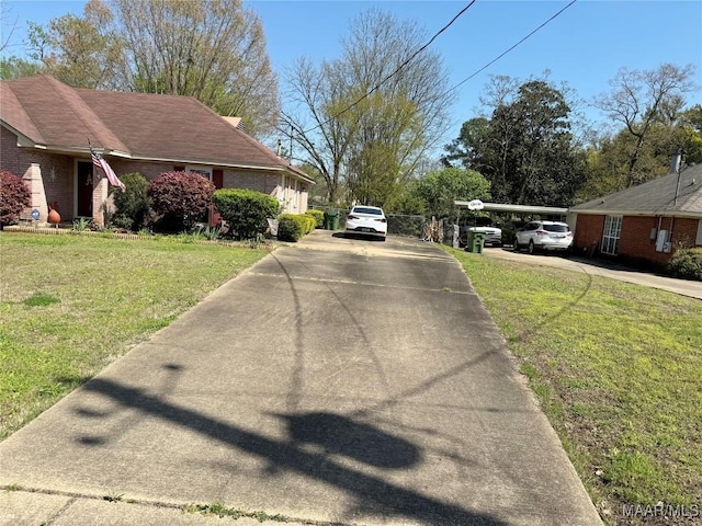 exterior space featuring a yard