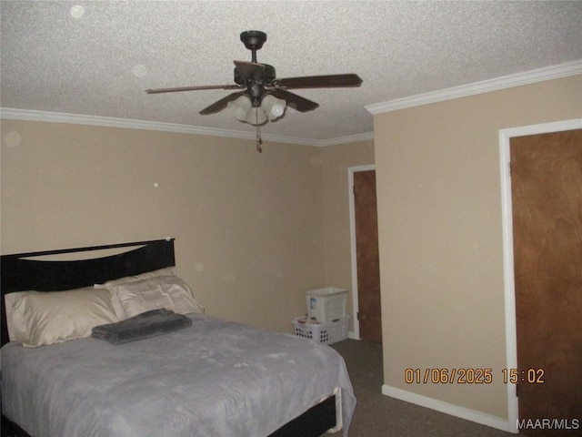 bedroom featuring ceiling fan, crown molding, carpet floors, and a textured ceiling