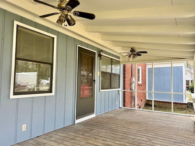 deck with ceiling fan