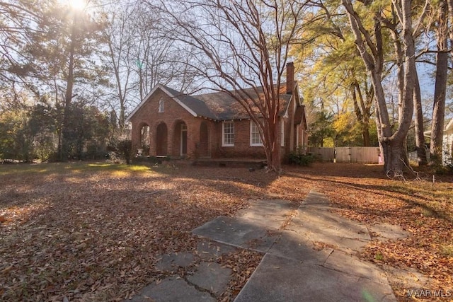 view of front of property