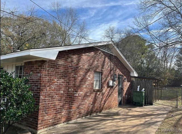 view of home's exterior