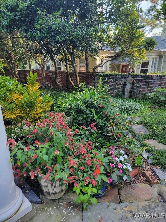 835 Park Ave, Montgomery, AL 36106 - view of yard