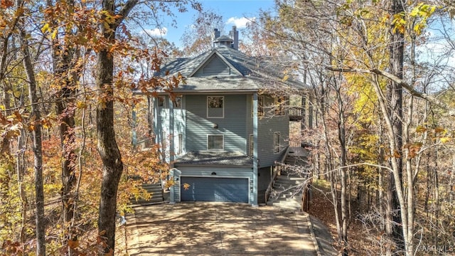 view of front of home with a garage