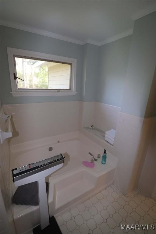 full bath featuring crown molding, a healthy amount of sunlight, and a garden tub
