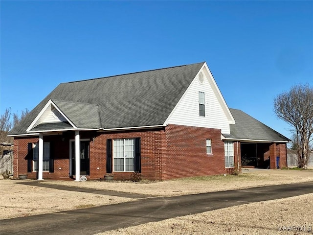 view of front of house