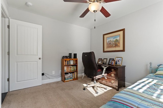 bedroom with ceiling fan and carpet