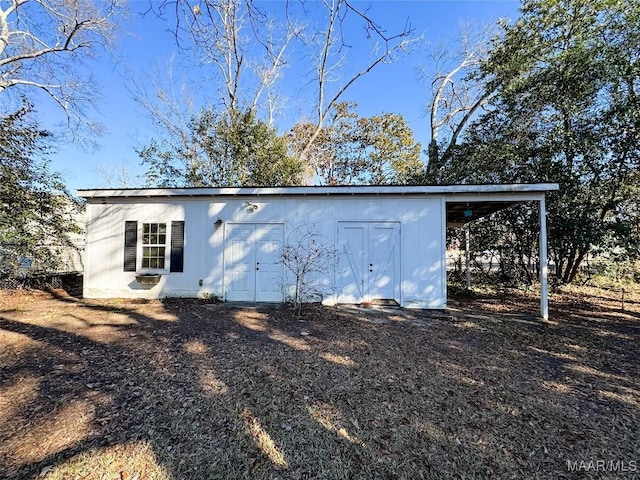 view of outbuilding