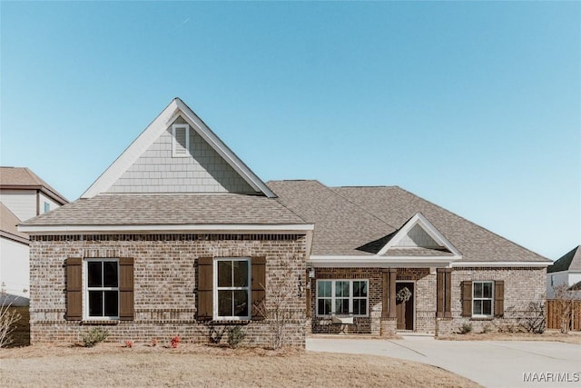 view of front of property