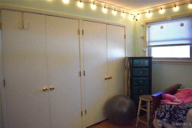 bedroom featuring a closet